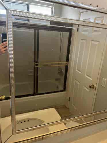Room w/ private bathroom for rent