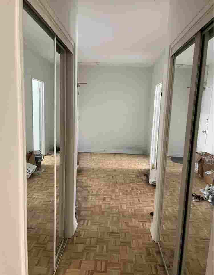Spacious ½) Apartment