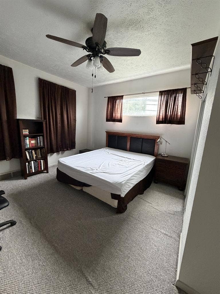 Room available now!