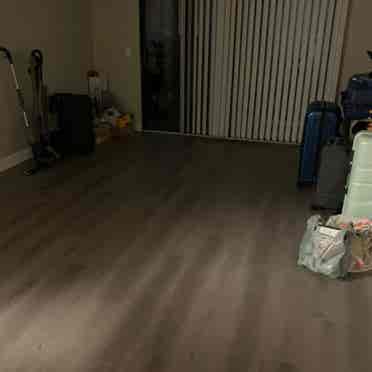 Looking for a female roommate Aug1