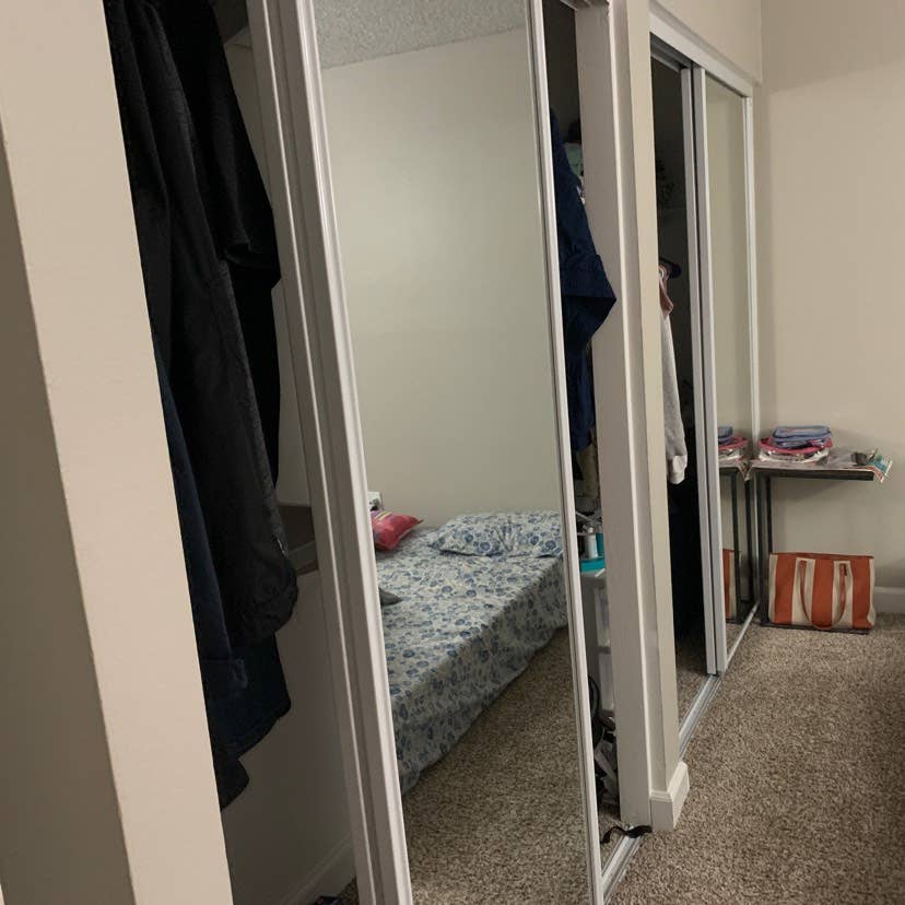 Looking for a female roommate Aug1