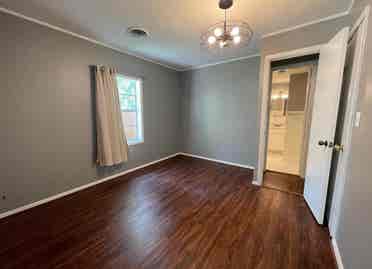 2 Bedroom Home in crestline Garden