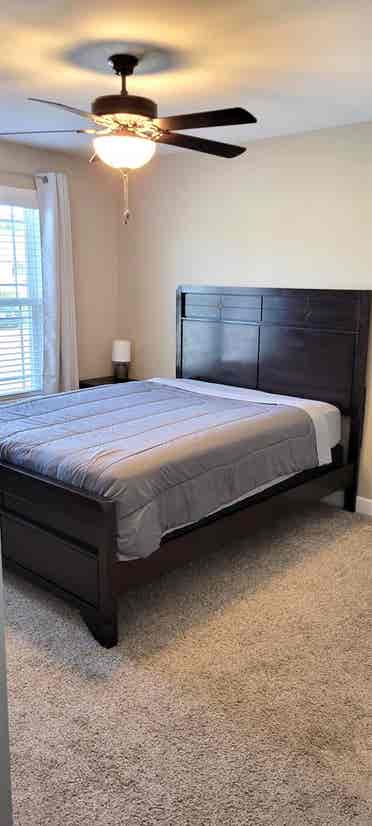 Clean Room in a safe neighborhood