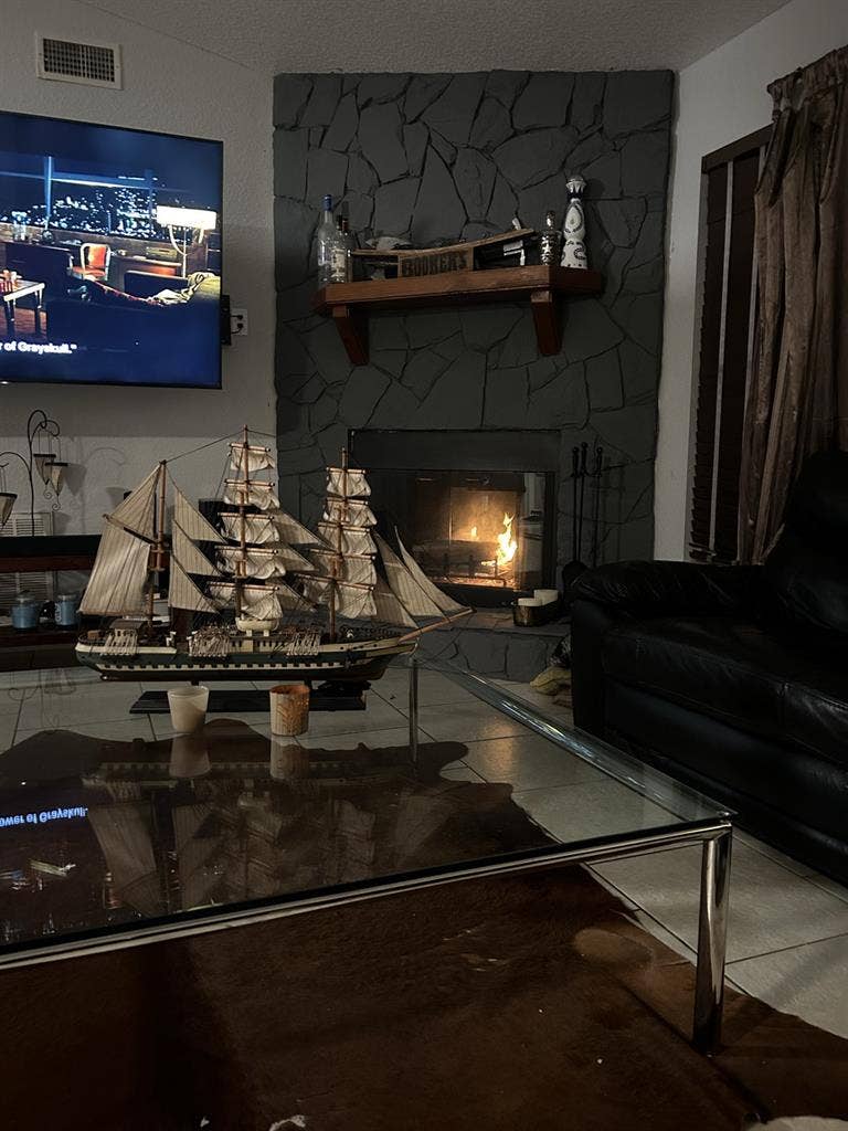 Spare bedroom for rent.