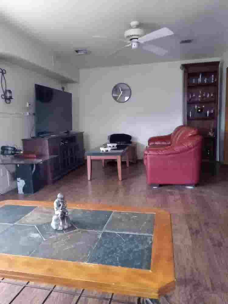 Peaceful House-Respectful Roommates