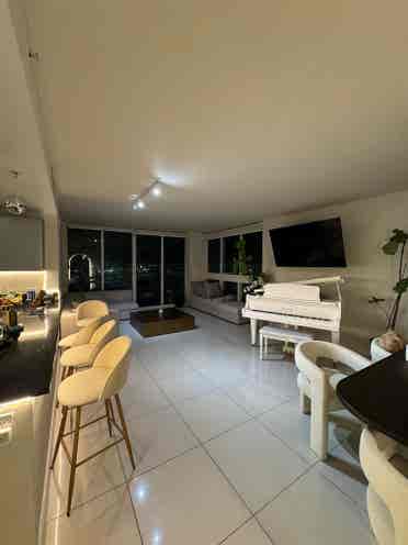 Miami River Aparment