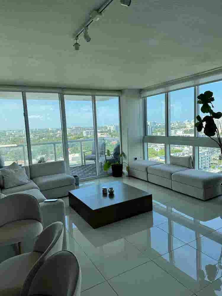 Miami River Aparment