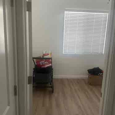 Room for rent and shared bathroom