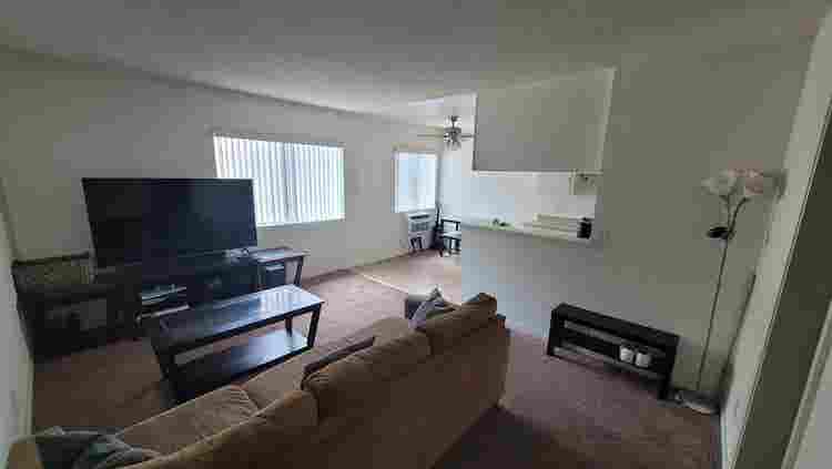 Apt Room, Bellflower; Move-In Ready