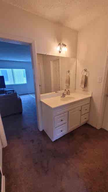Move-in Ready in Bellflower