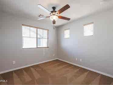 Female roommate needed!