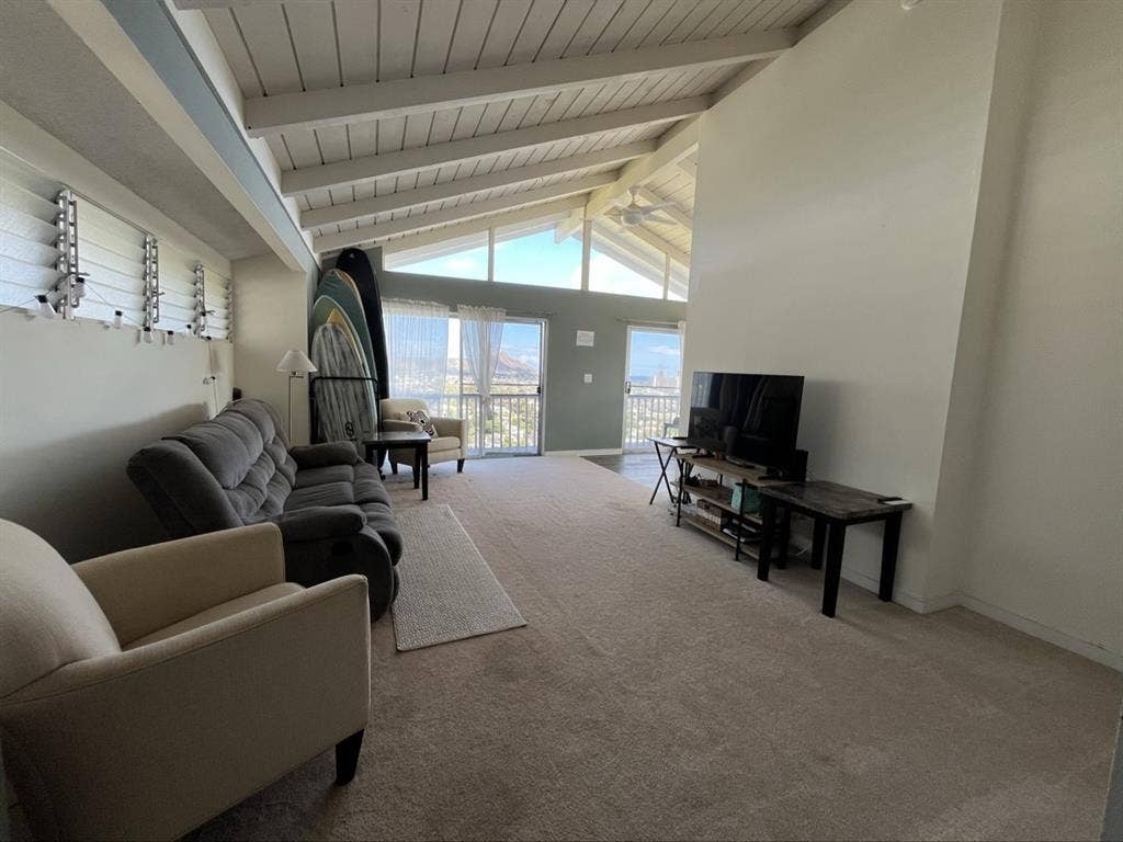 Private Entrance, Stunning Views