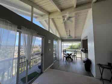 Private Entrance, Stunning Views