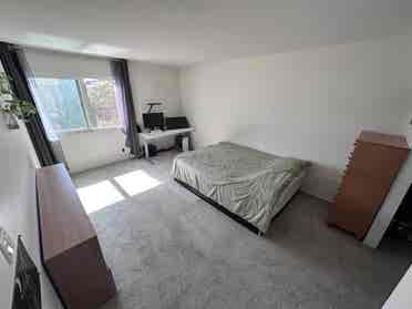 Big Room Available in La Mesa