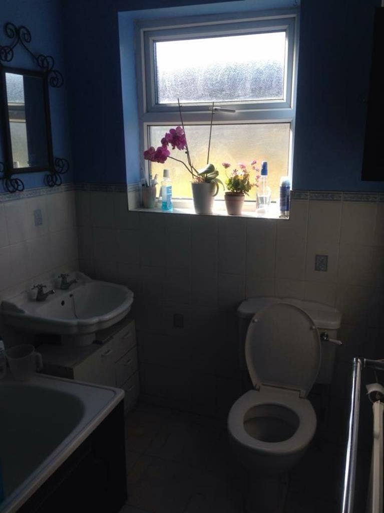 Single person Double room in Waddon