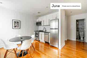 2 BR in New York City