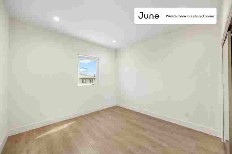 4 BR in Los Angeles