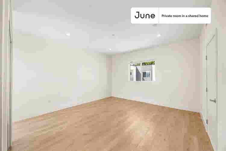4 BR in Los Angeles