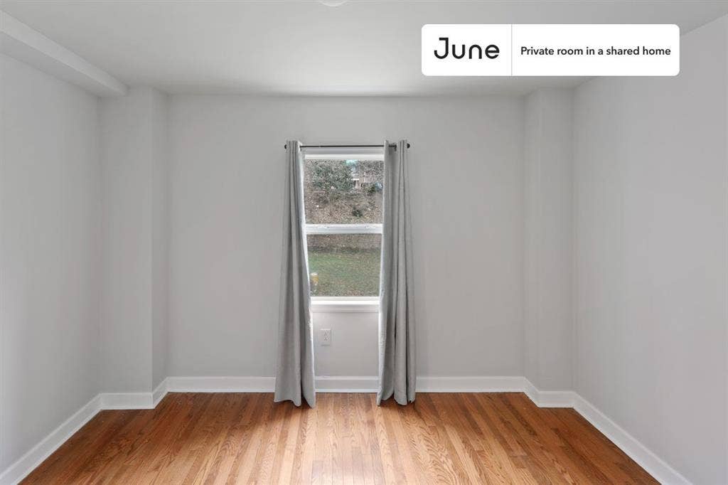 2 BR in Washington DC