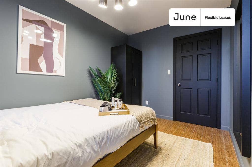 3 BR in New York City