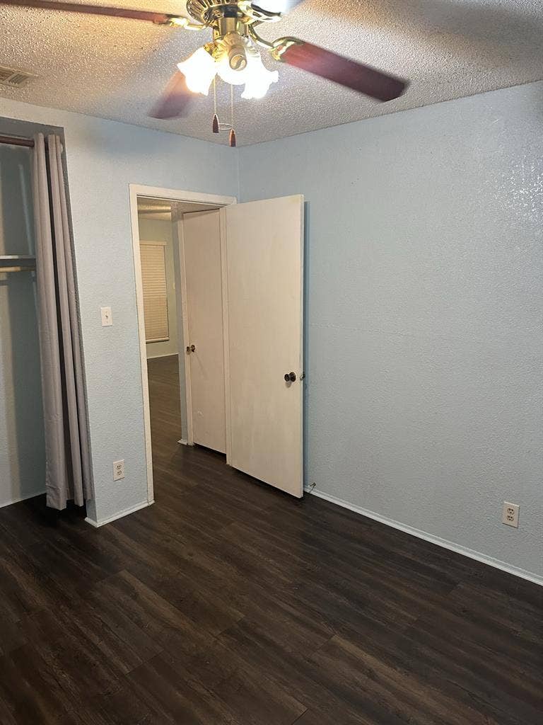 Duplex   
close downtown