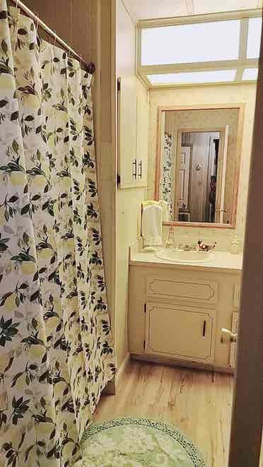 Beautiful room for rent 