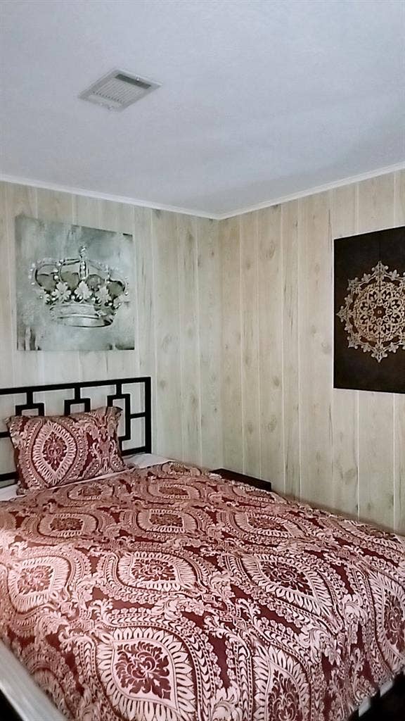 Beautiful room for rent