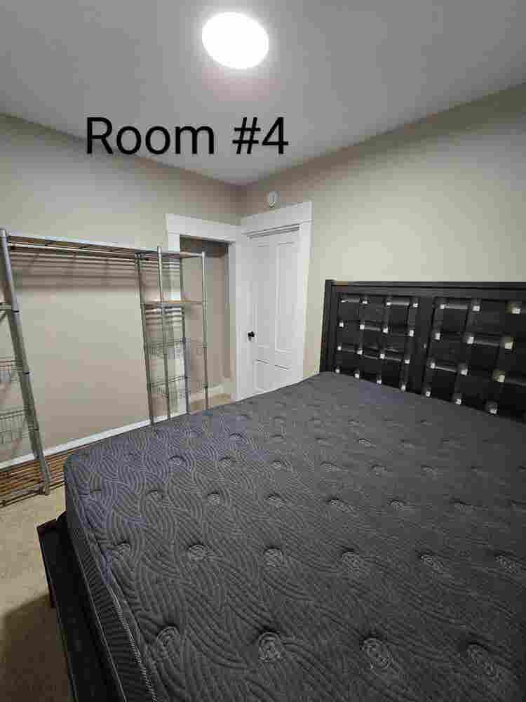 Room for Rent - Old Town