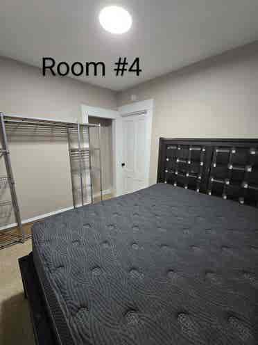 Room for Rent - Old Town