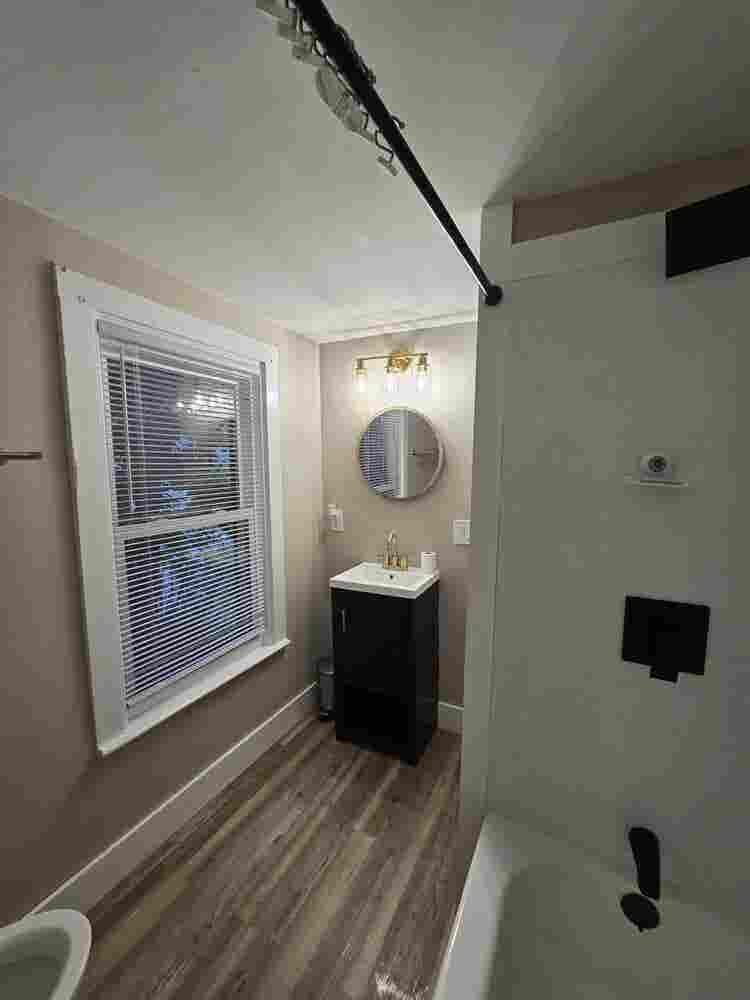 Room for Rent - Old Town