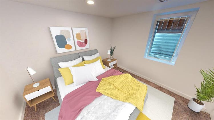 4 BR in Denver
