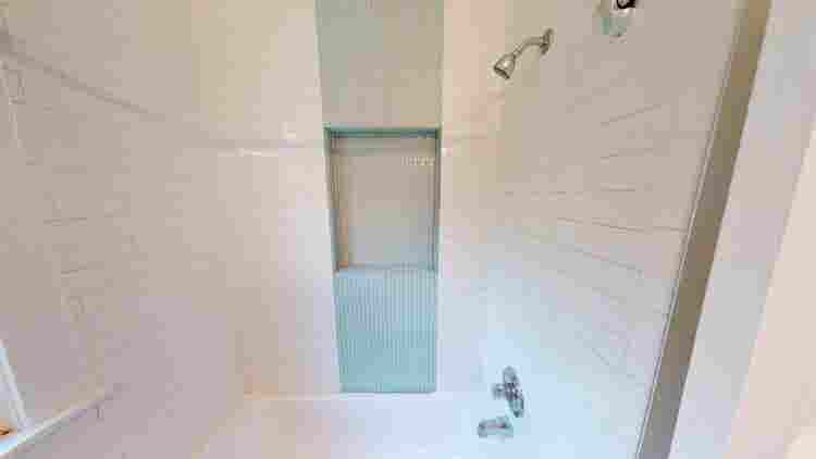 4 BR in Denver
