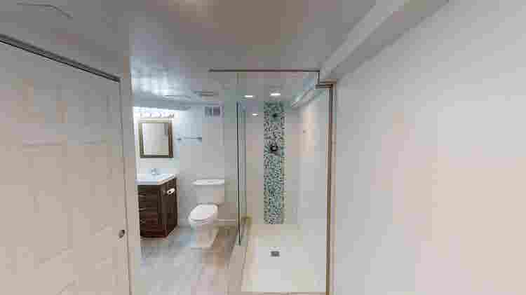 4 BR in Denver