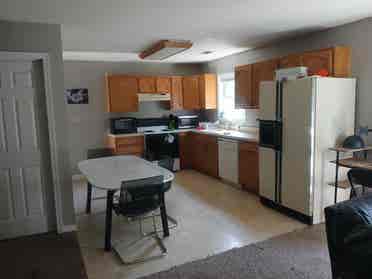 Room for rent w/ utilites included