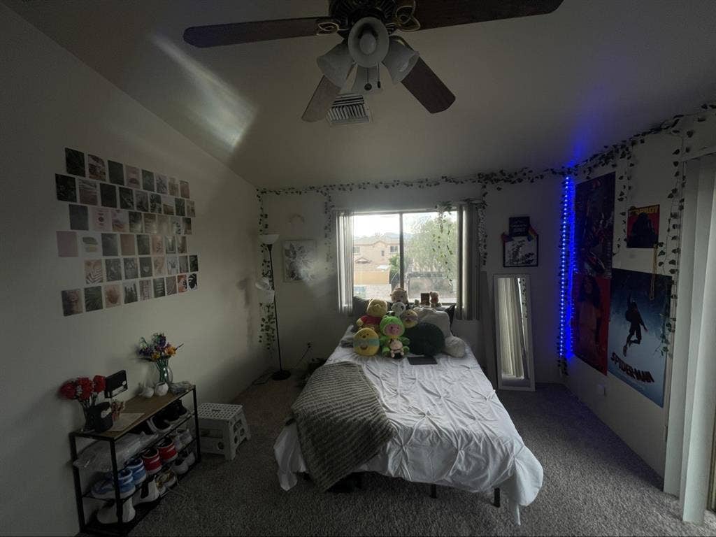 standalone house