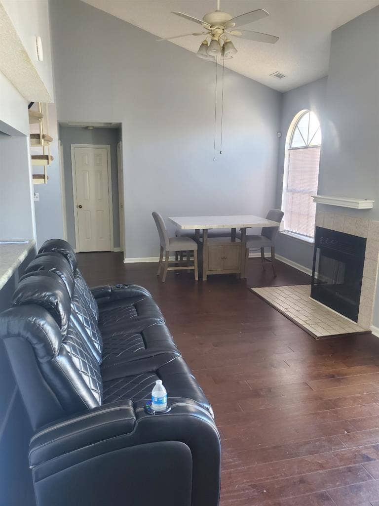 Spacious room available