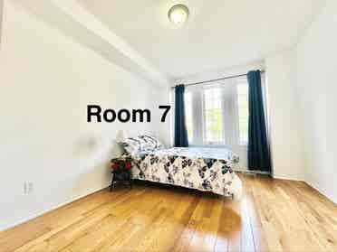Short-term rooms for rent
