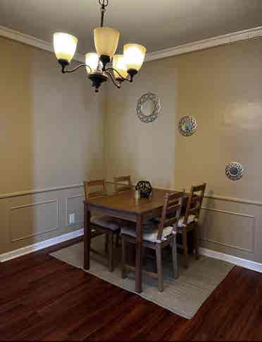 Private room w/shared bathroom