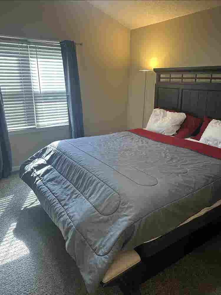 Master room for rent