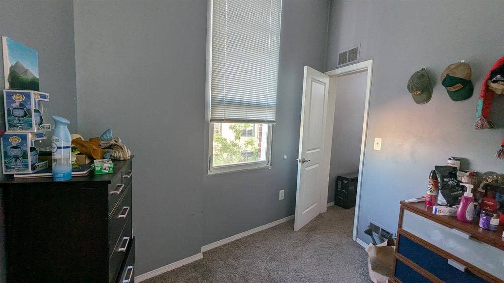 Room For Rent Little Italy
