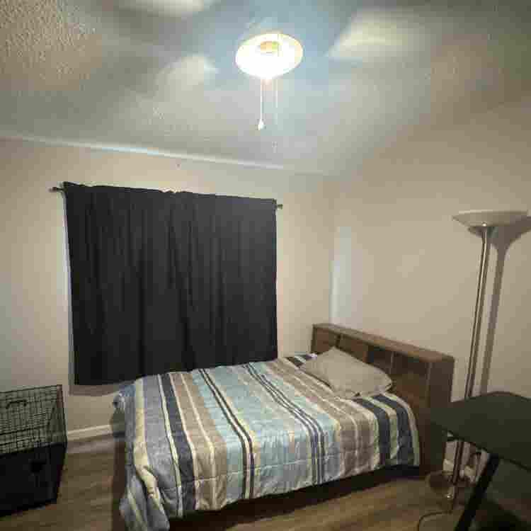Room for rent in Clovis area