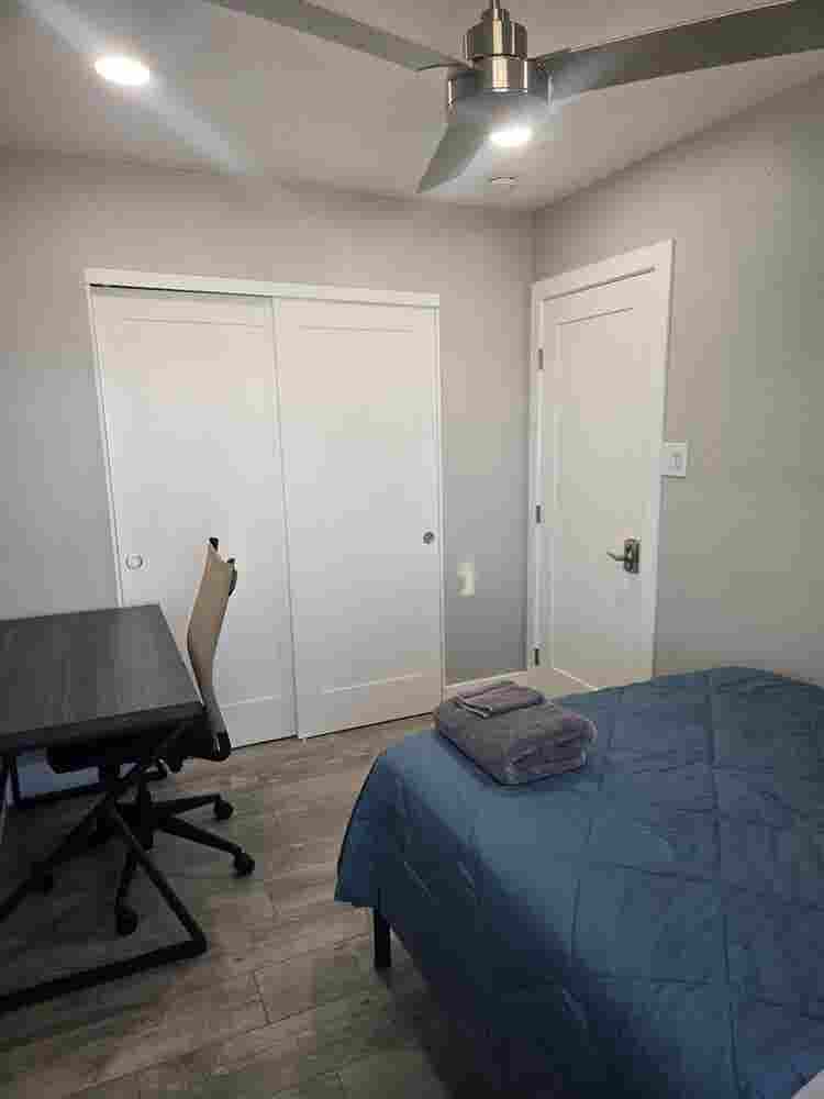 Peaceful Tempe Furnished Room