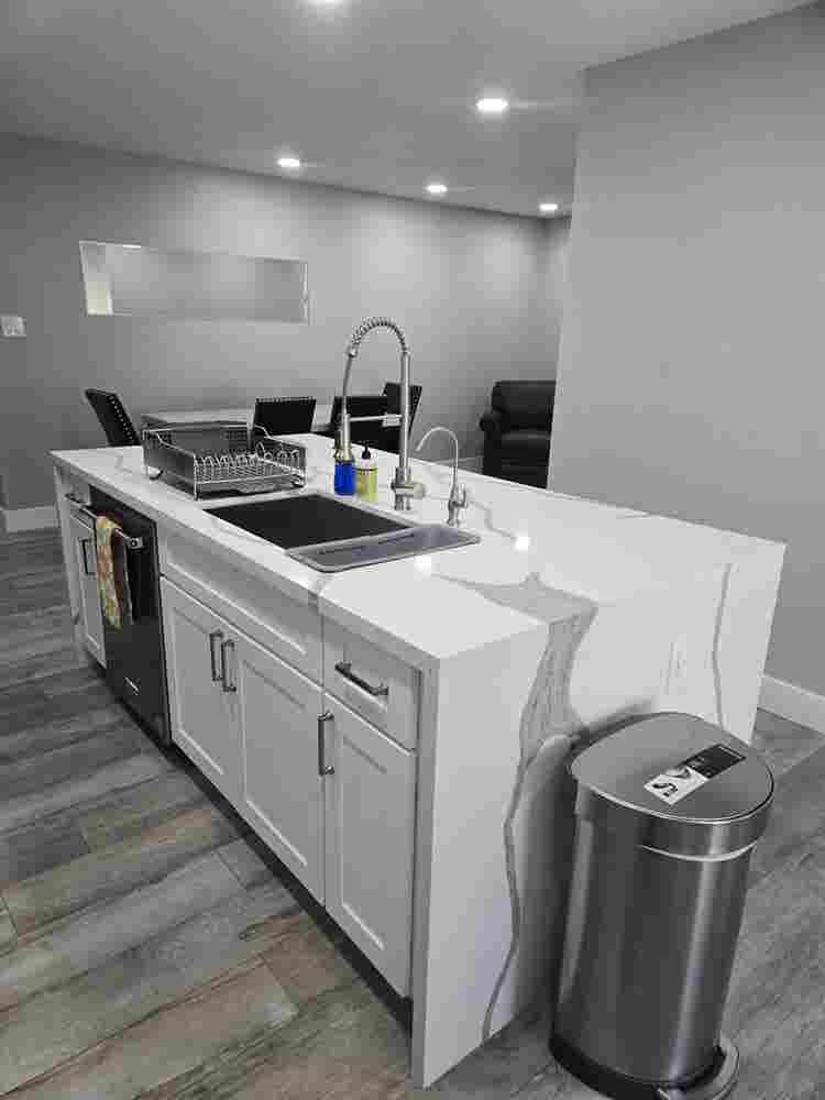 Peaceful Tempe Furnished Room