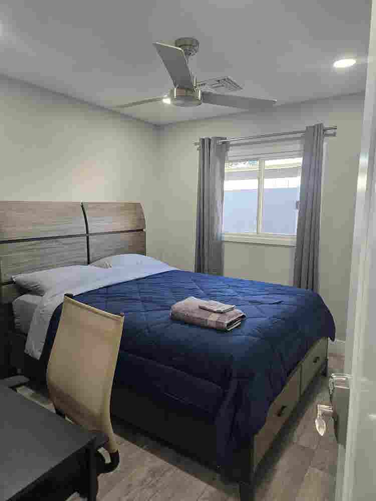 Peaceful Tempe Furnished Room