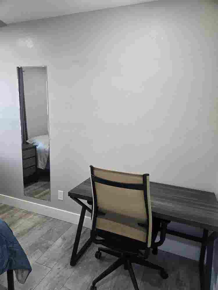 Peaceful Tempe Furnished Room