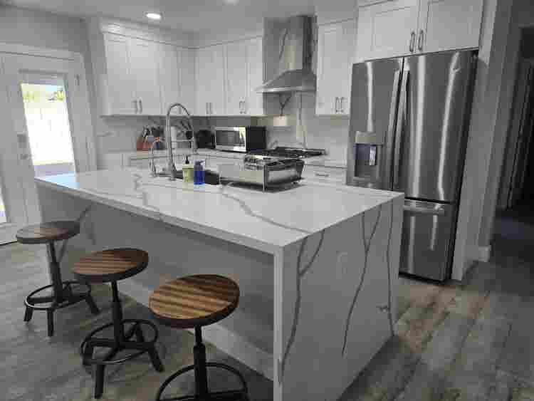 Peaceful Tempe Furnished Room