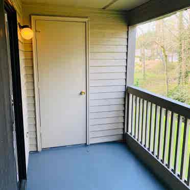 Apartment in Des Moines, WA