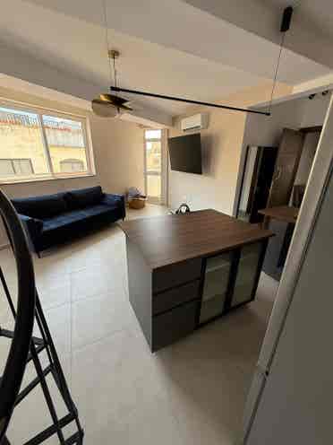 Msida l 1 Bedroom and Sofa Bed