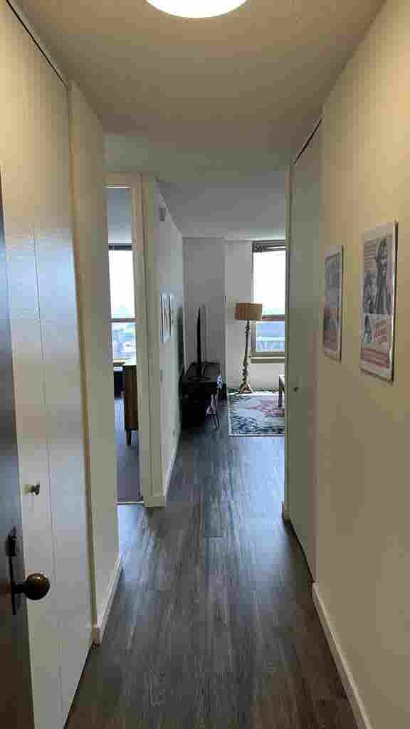 Furnished West Loop Apartment $