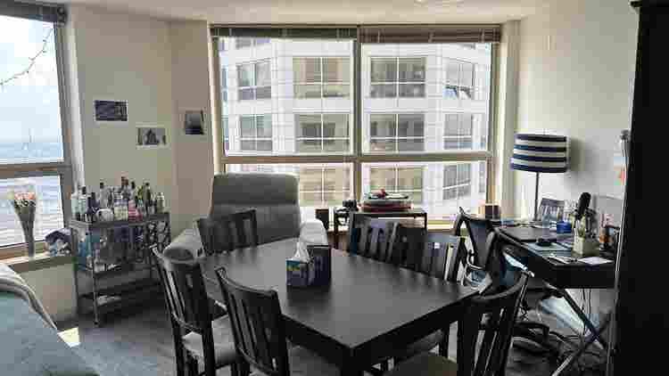 Furnished West Loop Apartment $